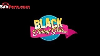 Y Si Me Follas Por El Culo Chloe Foster Black Valley Girls Logo Min